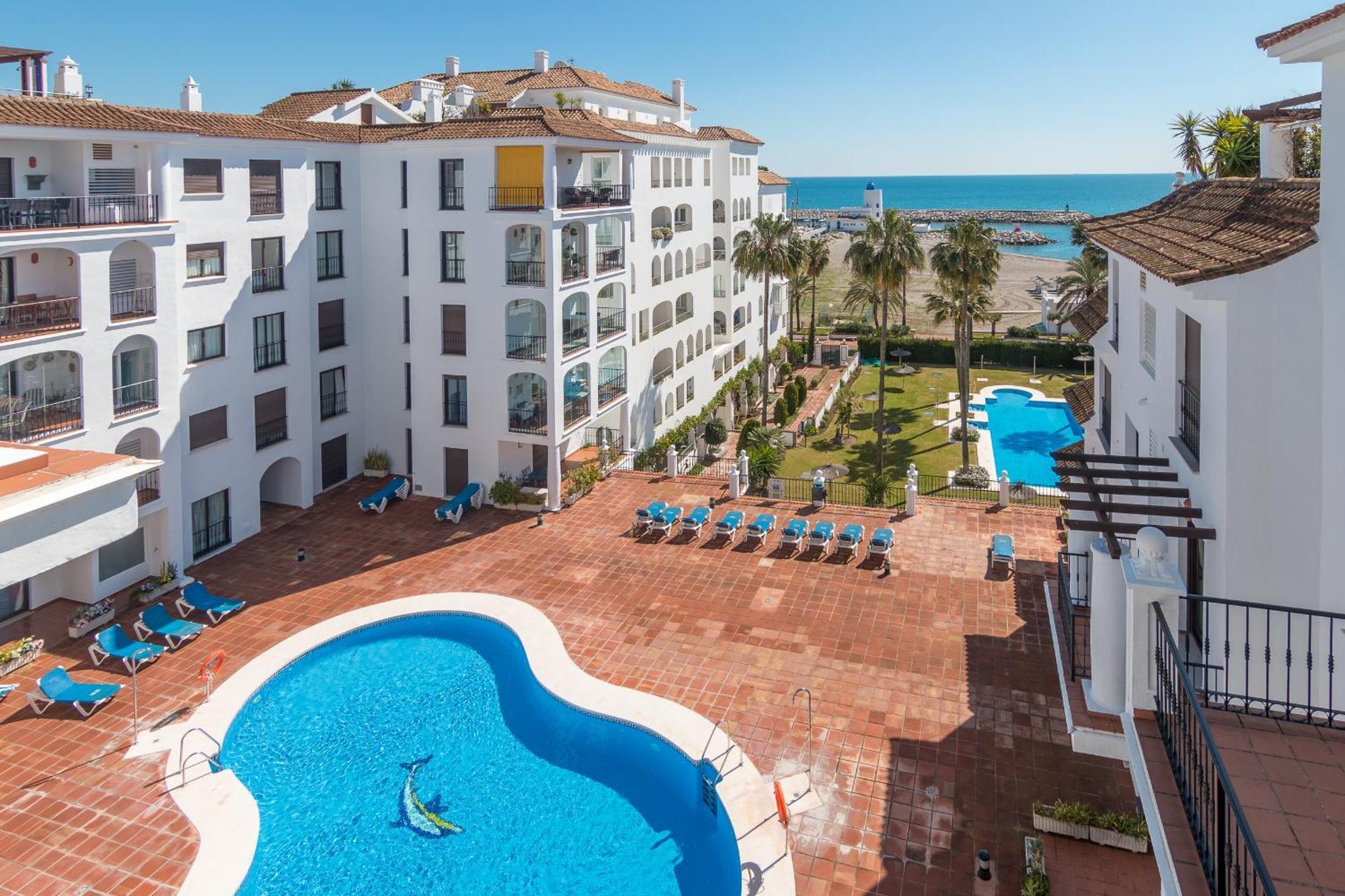 2233-Lovely 2 Bedrooms On The Beach, Pool And Port マニルバ エクステリア 写真